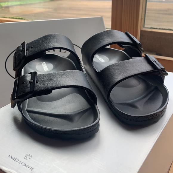 Steve Madden Bubbles Slide Sandals - Black 7M - Picture 7 of 13